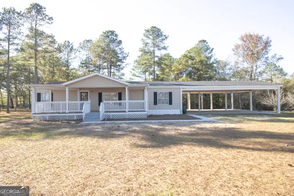 100 Sandstone Place, Metter, GA 30439