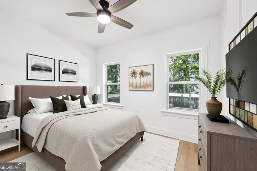 1917 Thompson Avenue, Atlanta, GA 30344 - Image #3