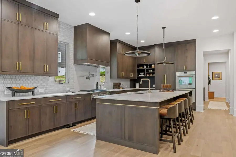 8455 Forsyth Commons Court, Cumming, GA 30041 - Image #2