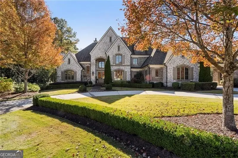 885 Vista Bluff Drive, Johns Creek, GA 30097 - Image #1