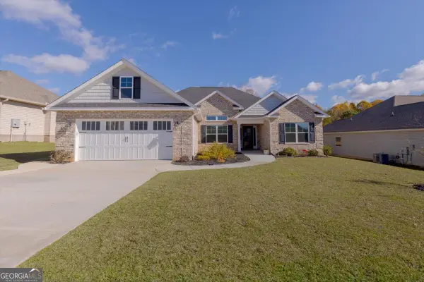 302 Creek Ridge Drive, Warner Robins, GA 31088