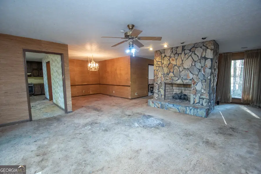 110 Canterbury Lane, Fayetteville, GA 30215 - Image #3