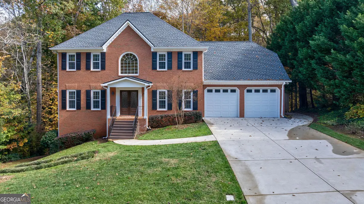105 Beech Tree Lane, Roswell, GA 30075 - Image #1