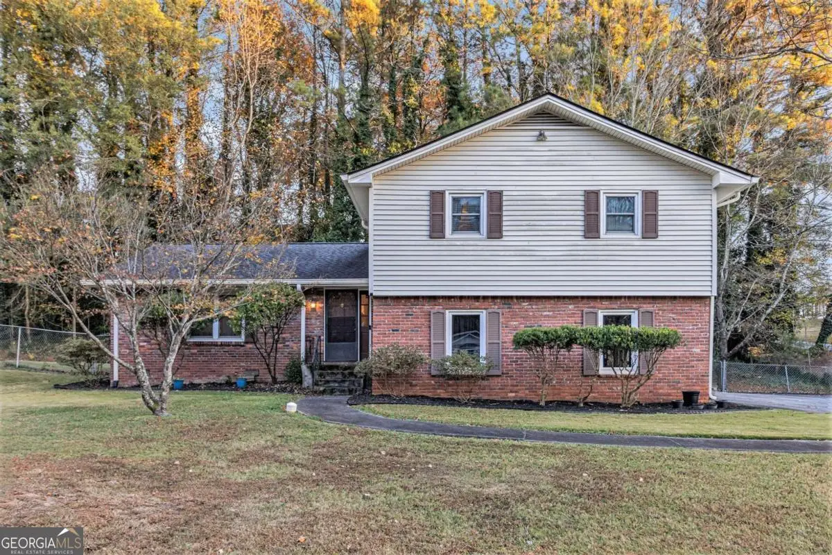 3826 Green Bay Drive, Lawrenceville, GA 30044 - Image #1