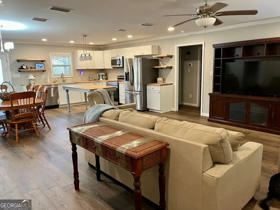 5611 Sweetwater Avenue, Donalsonville, GA 39845 - Image #2