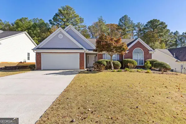 1102 Noble Oak Court, Lawrenceville, GA 30046