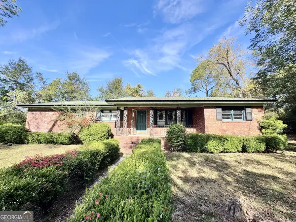 25 Hilltop Circle, Camilla, GA 31730