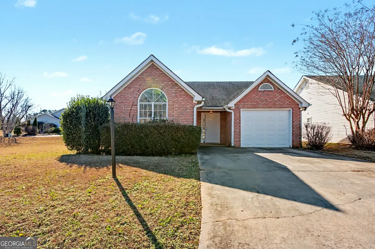 37 Greentree Drive, Newnan, GA 30265 - Image #1