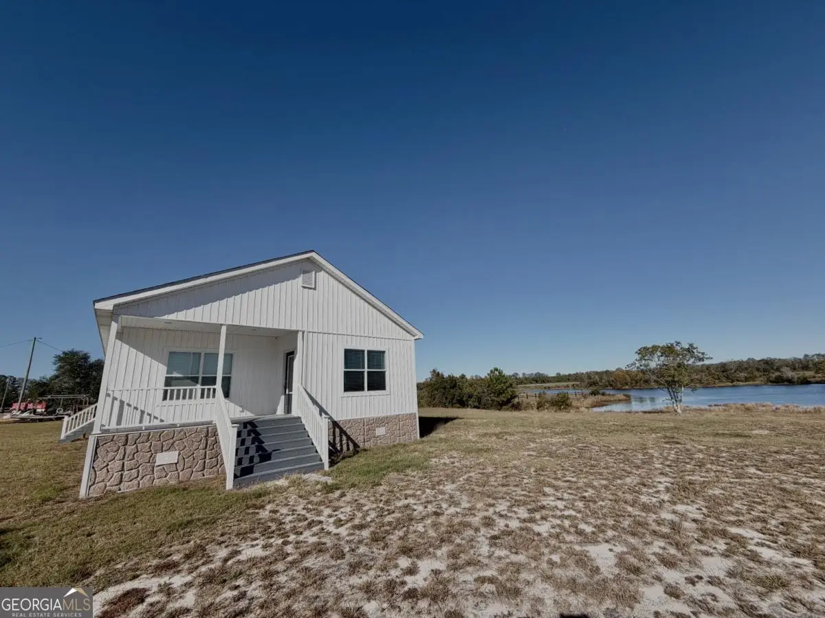 151 Lake Gloria Lane, Alma, GA 31510 - Image #1