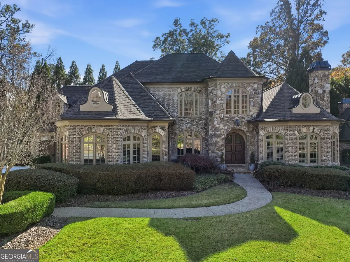 841 Camden Park Court Ne, Atlanta, GA 30342 - Image #1