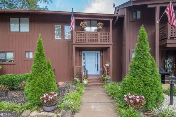 8 Northlake Circle, Peachtree City, GA 30269