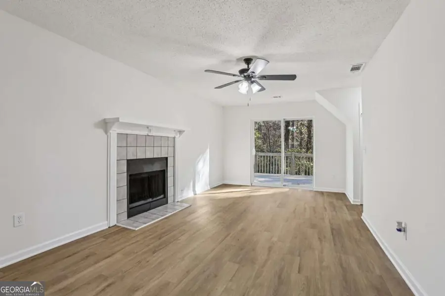 4424 Joseph Drive, Snellville, GA 30039 - Image #3