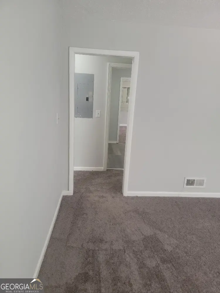 2469 Romain Way, East Point, GA 30344 - Image #2