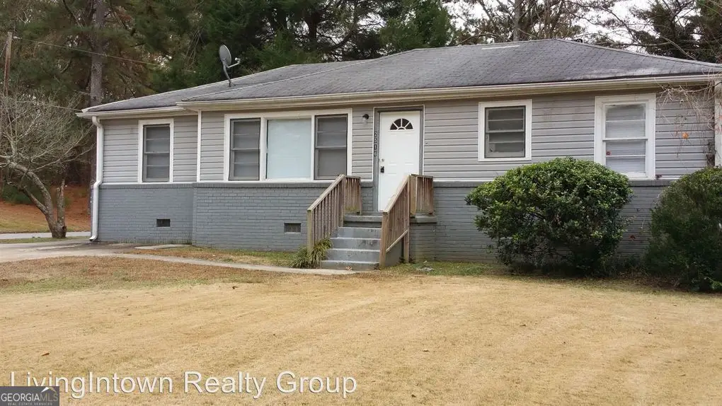 2516 Old Colony Road, East Point, GA 30344 - Image #1