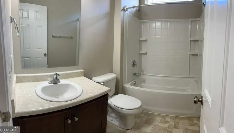 198 Chapel Lake, Savannah, GA 31419 - Image #2