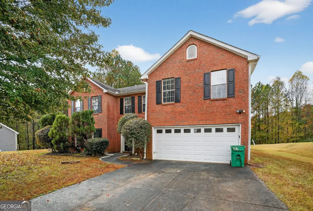3881 Wolverton Circle, Lithonia, GA 30038 - Image #1