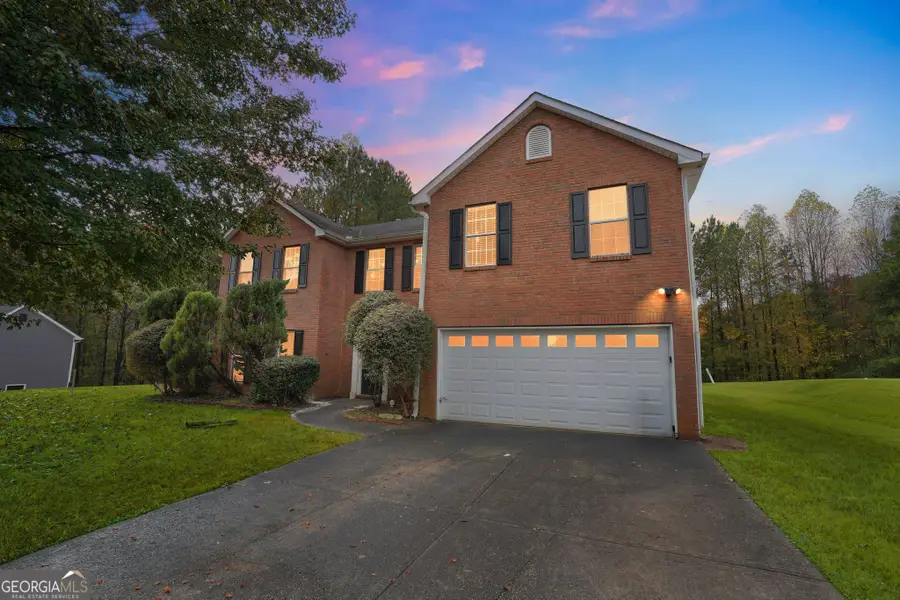 3881 Wolverton Circle, Lithonia, GA 30038 - Image #3