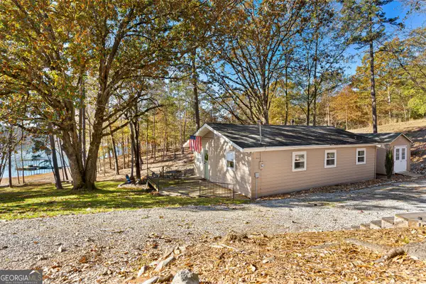 210 Raindrop Circle, Hartwell, GA 30643