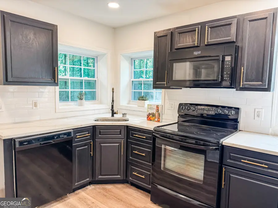 948 Reed Avenue, Atlanta, GA 30344 - Image #3