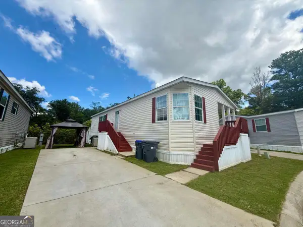 51 E Cardinal Lane, Lawrenceville, GA 30044