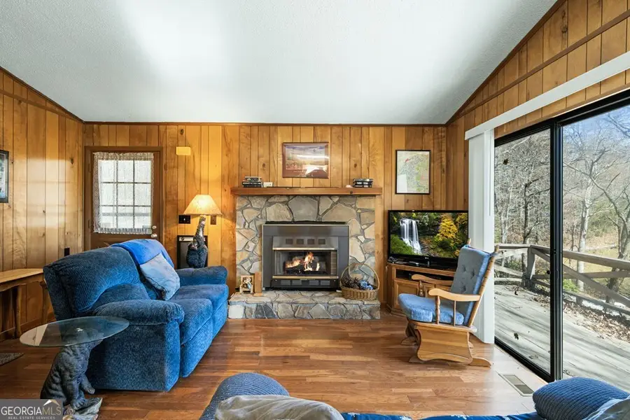 668 Tay Walk Way, Hiawassee, GA 30546 - Image #2