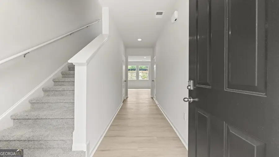 8200 Elkhorn Drive, Fairburn, GA 30213 - Image #2