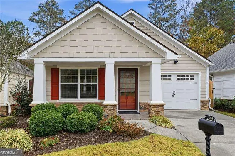 526 Arden Close, Woodstock, GA 30188 - Image #2