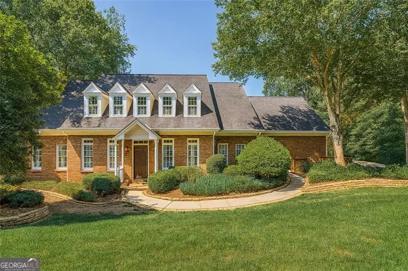 4070 Runnymede Drive, Lilburn, GA 30047 - Image #3