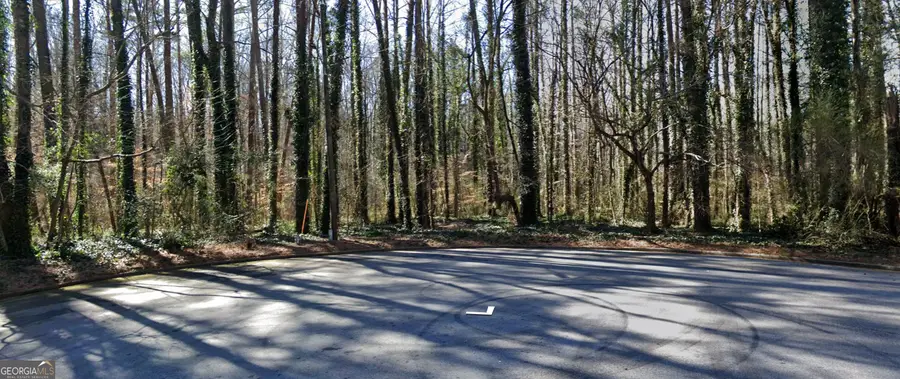 4671 Ridgeland Drive Sw, Lilburn, GA 30047 - Image #2