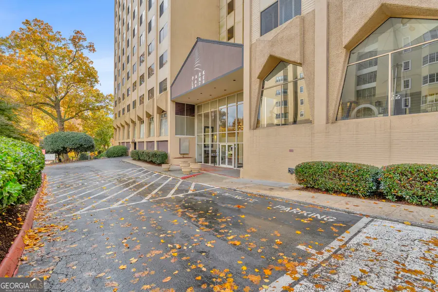 2479 Peachtree Road Ne #APT 506, Atlanta, GA 30305 - Image #2