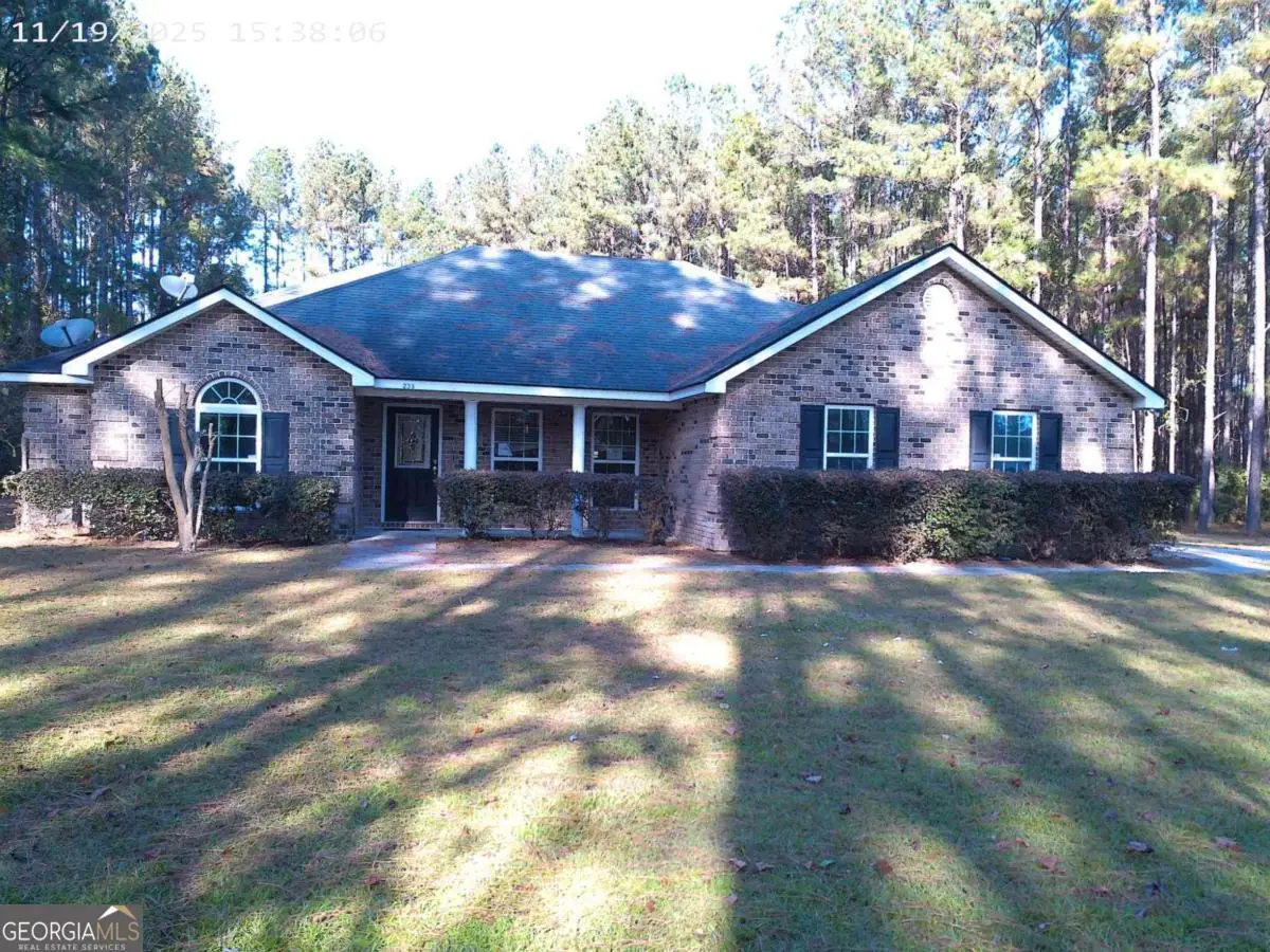233 Vickers Pass Se, Ludowici, GA 31316 - Image #1