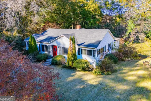 304 Taliaferro Drive, Hogansville, GA 30230