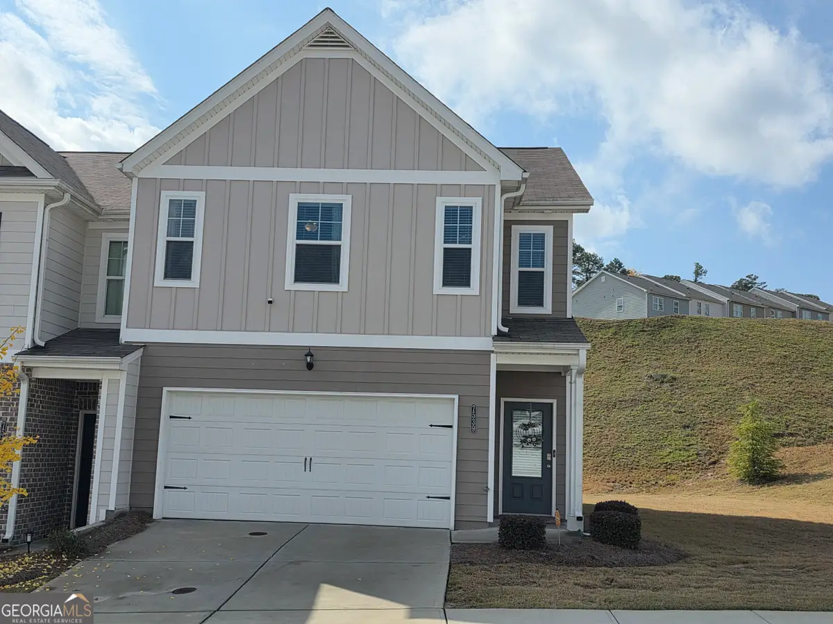 7539 Knoll Hollow Road, Lithonia, GA 30058 - Image #1