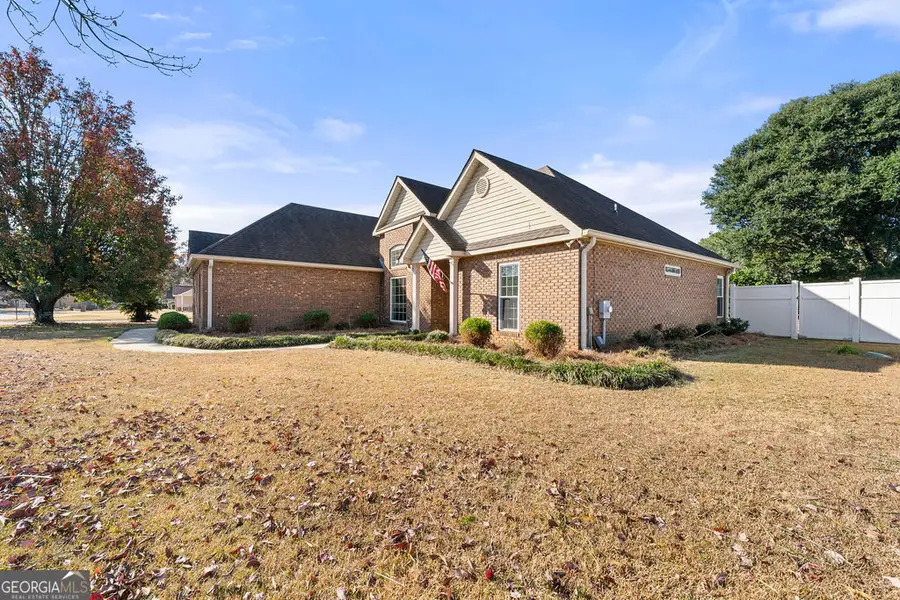 406 Quail Run Drive, Warner Robins, GA 31088 - Image #2