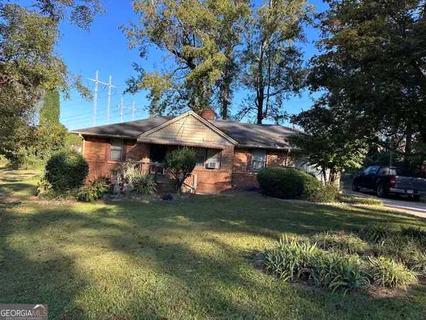 3552 Linecrest Road, Ellenwood, GA 30294