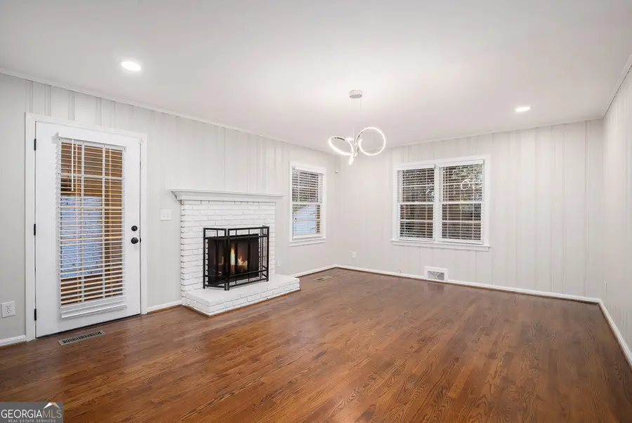 4090 Land O Lakes Drive Ne, Atlanta, GA 30342 - Image #3