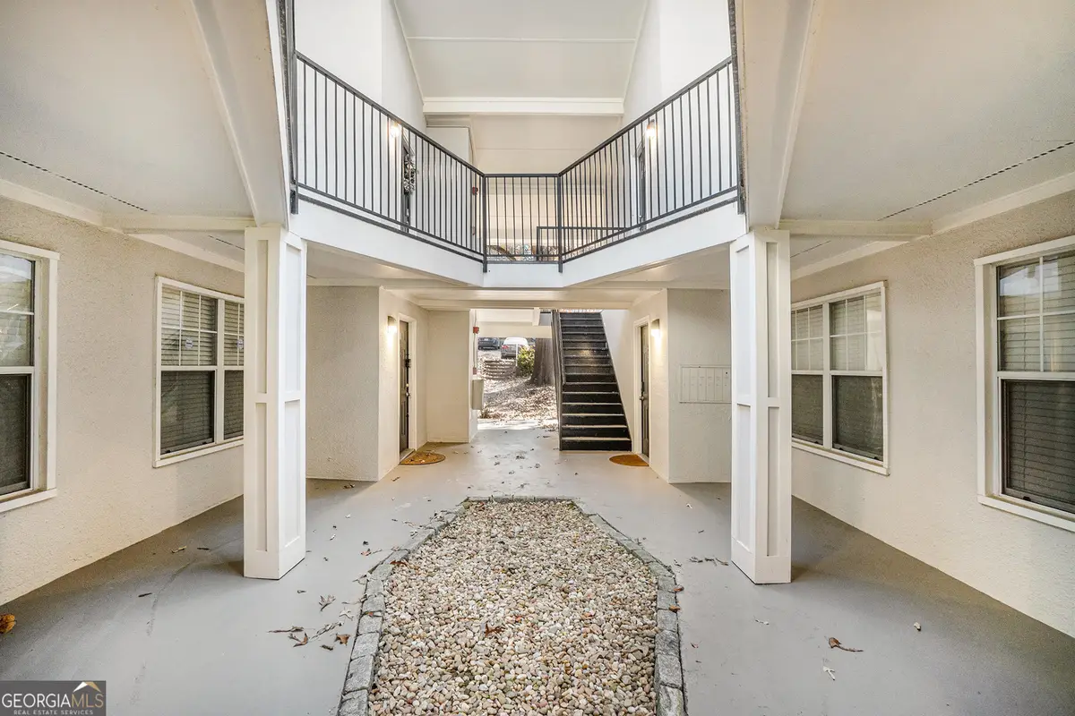 1150 Collier Road Nw #12F, Atlanta, GA 30318 - Image #1