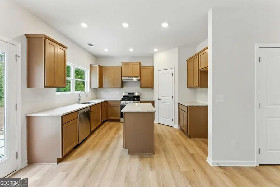 149 Bloomfield Circle, Canton, GA 30114 - Image #2