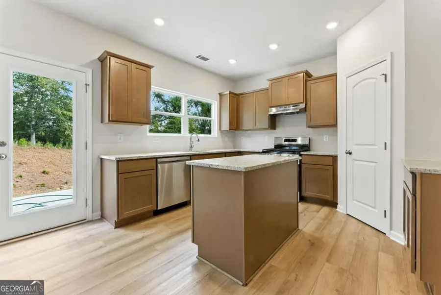 149 Bloomfield Circle, Canton, GA 30114 - Image #3