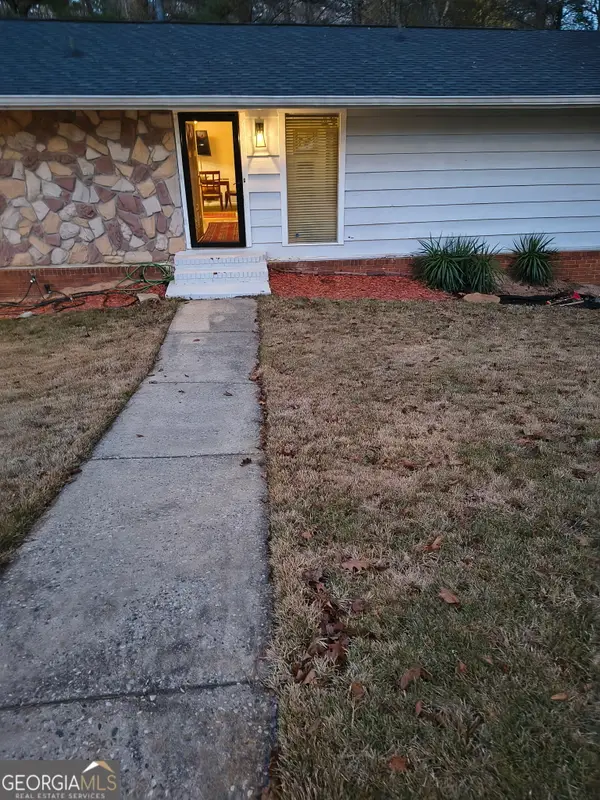 3630 S Creekveiw Circle, South Fulton, GA 30349