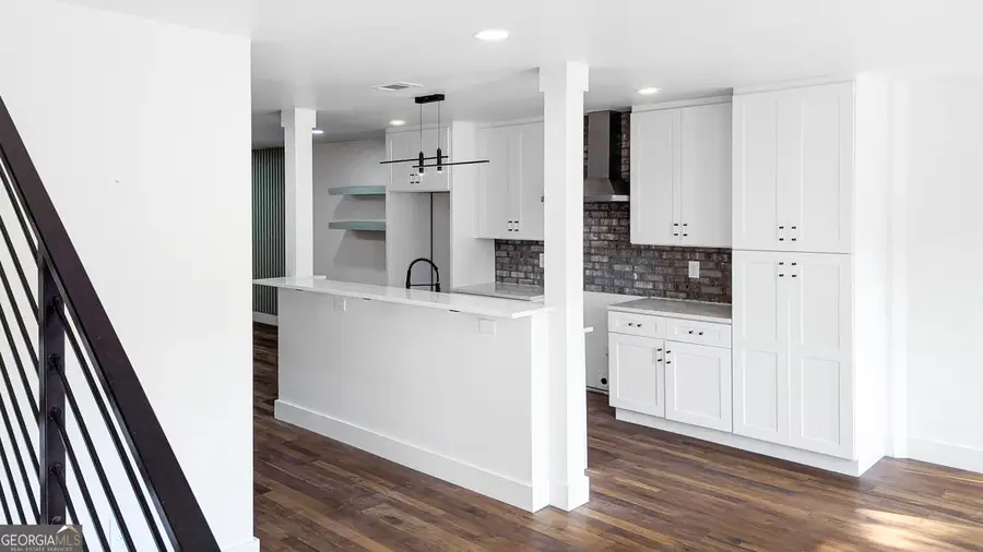 1052 Windsor Street Sw, Atlanta, GA 30310 - Image #3