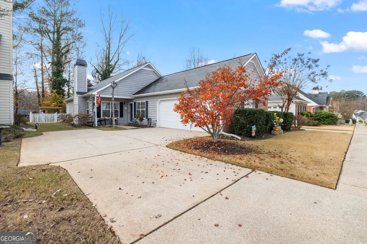 195 Woodgate Drive, Fayetteville, GA 30214 - Image #1