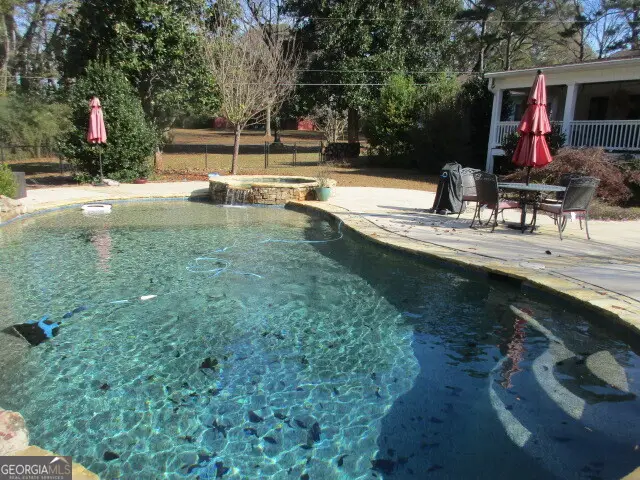 565 Sidney Drive, Griffin, GA 30223 - Image #2