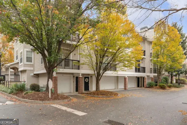 4248 River Green Drive #309, Atlanta, GA 30327