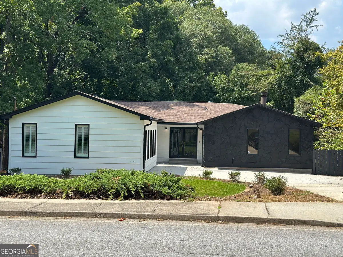 1825 Niskey Lake Road Sw, Atlanta, GA 30331 - Image #1