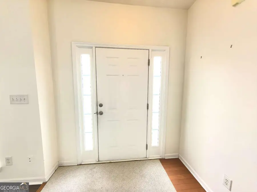 619 Kenridge Way, Suwanee, GA 30024 - Image #3