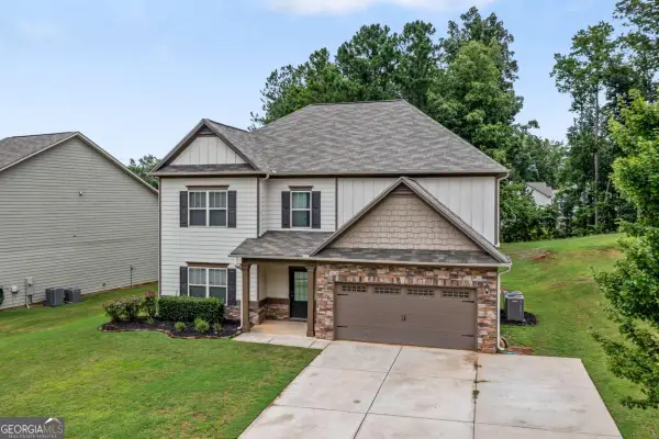 256 Berkleigh Trails Drive, Hiram, GA 30141