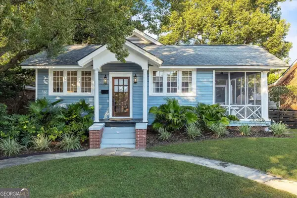 212 E 52nd Street, Savannah, GA 31405