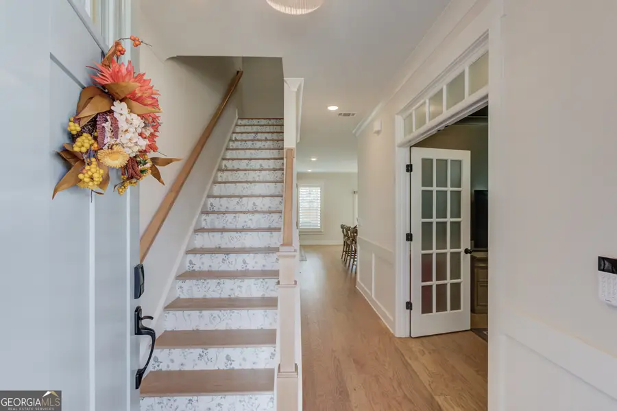 7033 Manchester Drive, Flowery Branch, GA 30542 - Image #3