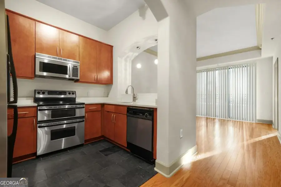 3445 Stratford Road Ne #305, Atlanta, GA 30326 - Image #3